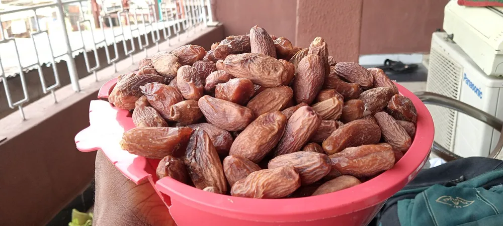 Beda Kurma Ajwa, Medjool, Sukari, Safawi & Khalas: Pilih yang Tepat